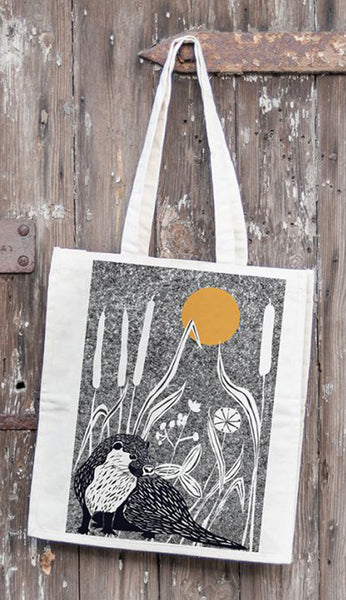 Wilder Otter design large tote (Perkins & Morley)