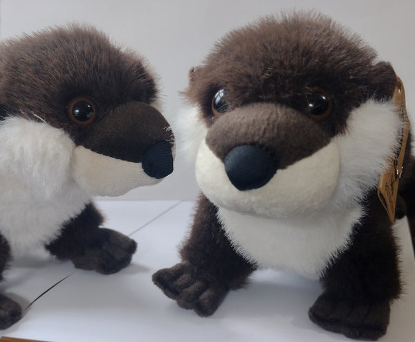 Eco plush otter toys